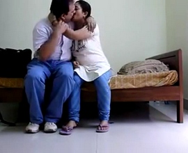 Mature Indian Couple Hot Kissing MMS